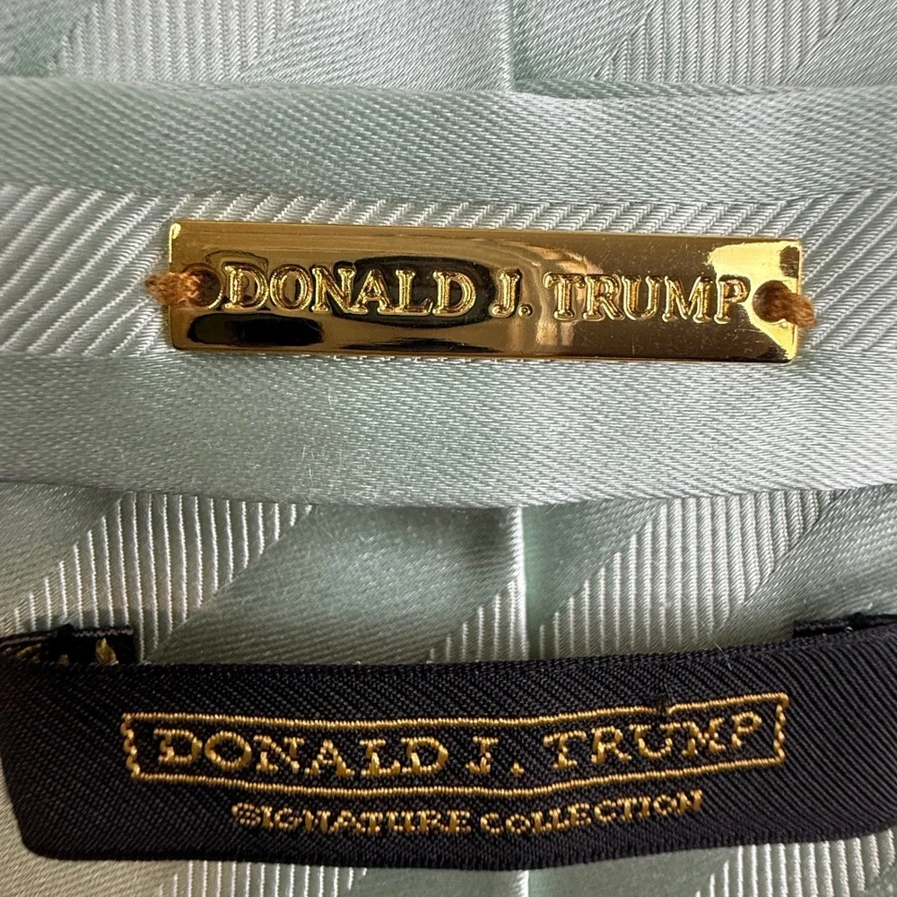 Donald J. Trump Necktie Mens Sage Green Striped‎ Silk Signature Collection